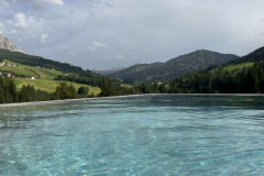 iPhone-14-Pro_2025-08-13-17-37-52